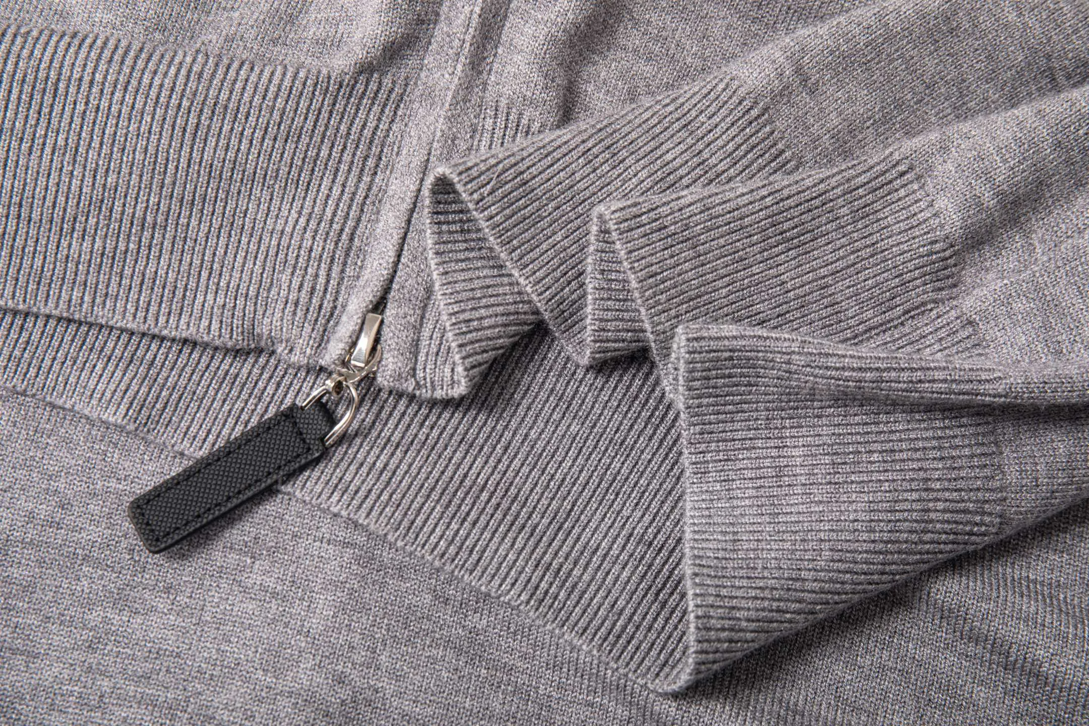 W 2 Classic 9 Size:M L XL XXL Color: Gray Navy Blue